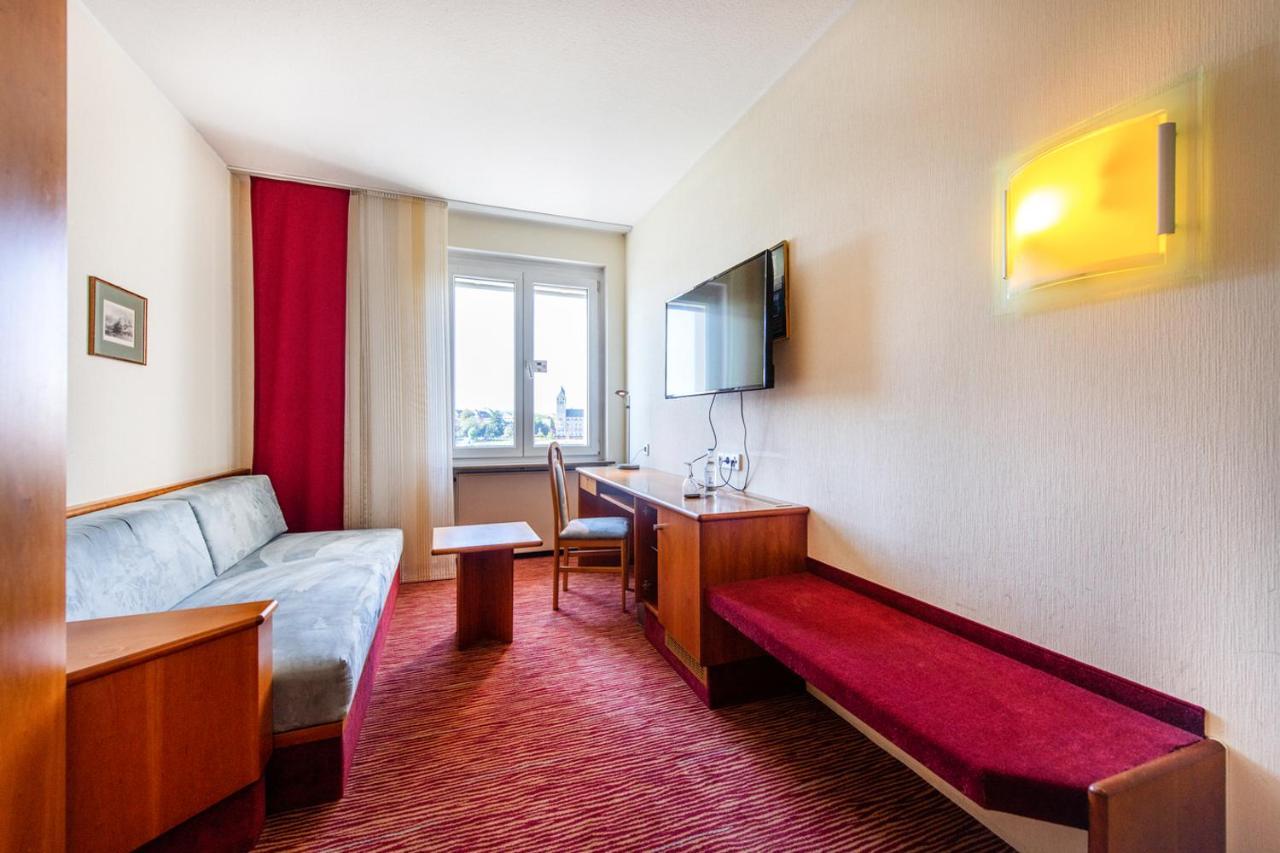 Diehls Hotel Кобленц Екстериор снимка